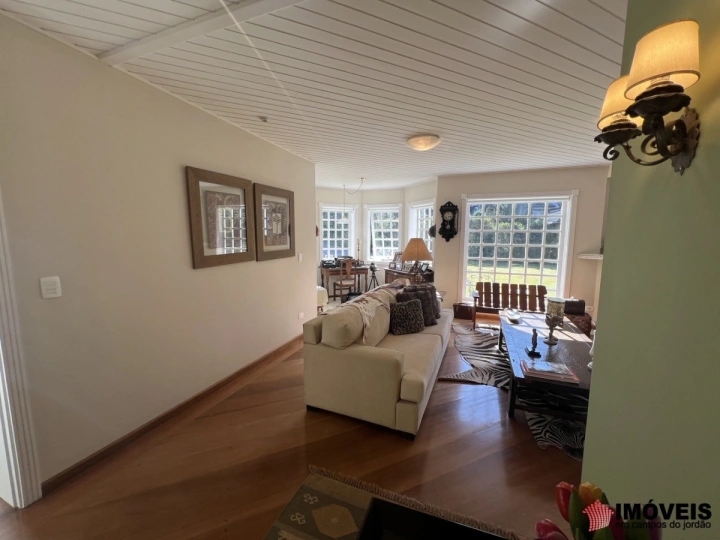 Casa em Vila Capivari, Campos do Jordão - foto 8