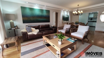 Apartamento em Vila Capivari, Campos do Jordão