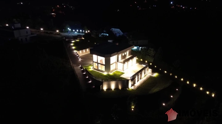 Casa em Jardim Embaixador, Campos do Jordão - foto 3