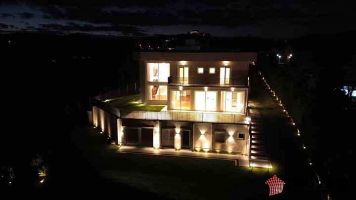 Casa em Jardim Embaixador, Campos do Jordão - foto 4