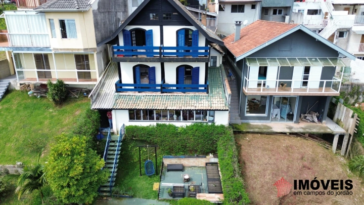 Casa em Serra Azul, Campos do Jordão - foto 1