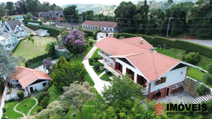 Casa em Alto do Capivari, Campos do Jordão - foto 9