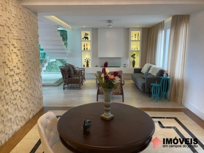 Casa em Alto da Boa Vista, Campos do Jordão