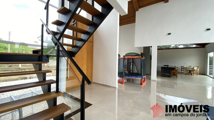 Casa em Alto do Capivari, Campos do Jordão - foto 13