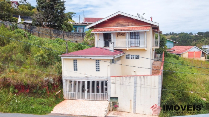 Casa em Vila Loly, Campos do Jordão - foto 4