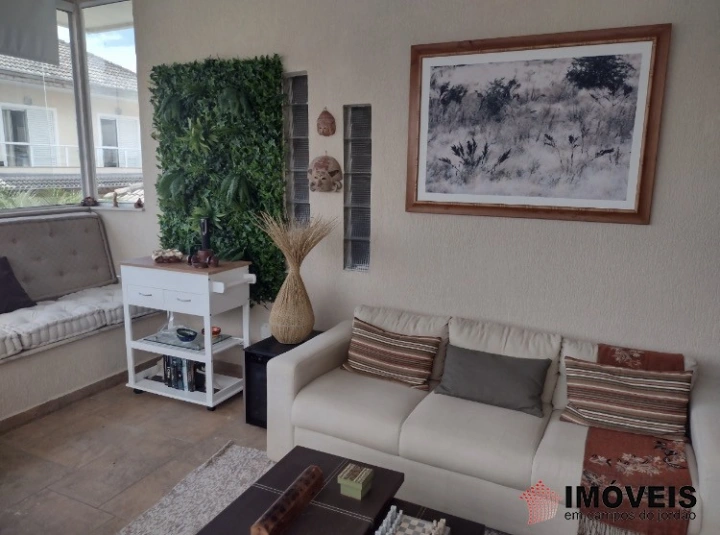 Casa em Vila Abernéssia, Campos do Jordão - foto 2