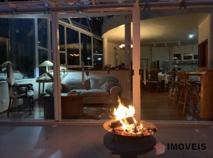 Casa em Vila Simonsen, Campos do Jordão - foto 8