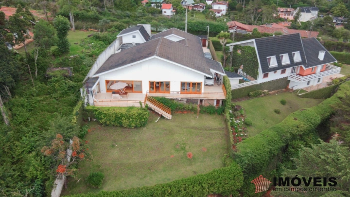 Casa em Alto do Capivari, Campos do Jordão - foto 2