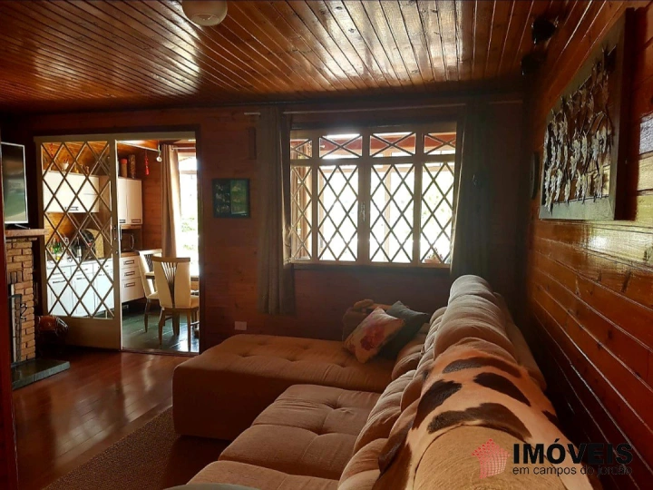 Casa em Vila Cristina, Campos do Jordão - foto 2