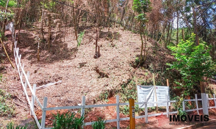 Terreno/Lote em Vila Capivari, Campos do Jordão - foto 1