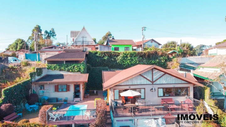 Casa em Vila Telma, Campos do Jordão - foto 1
