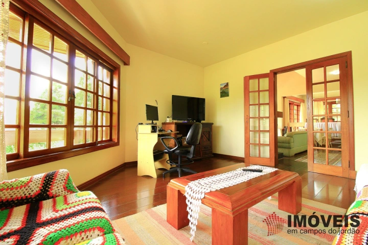 Casa em Vila Matilde, Campos do Jordão - foto 3