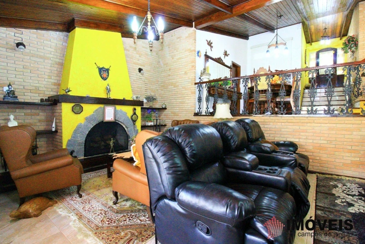 Casa em Alto do Capivari, Campos do Jordão - foto 15