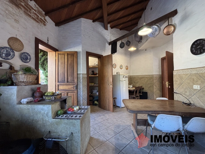 Casa em Alto do Capivari, Campos do Jordão - foto 16