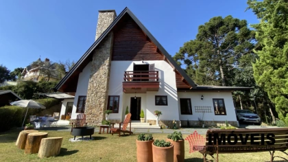Casa em Jardim Embaixador, Campos do Jordão