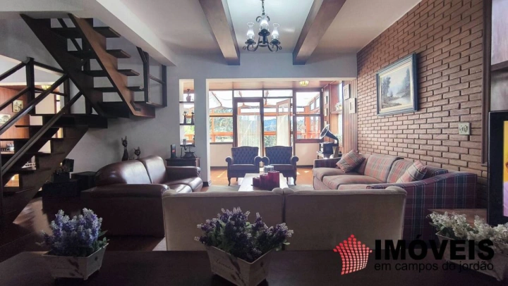 Casa em Vila Everest, Campos do Jordão - foto 2