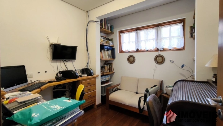 Casa em Jardim das Flores, Campos do Jordão - foto 2