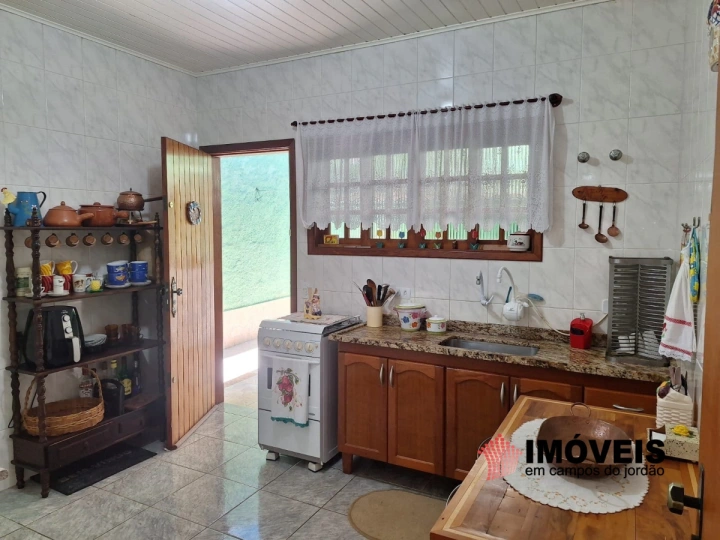 Casa em Floresta Negra, Campos do Jordão - foto 12