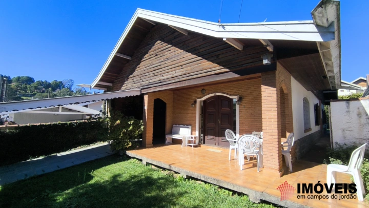 Casa em Vila Suiça, Campos do Jordão - foto 1