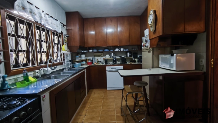 Casa em Vila Suiça, Campos do Jordão - foto 17