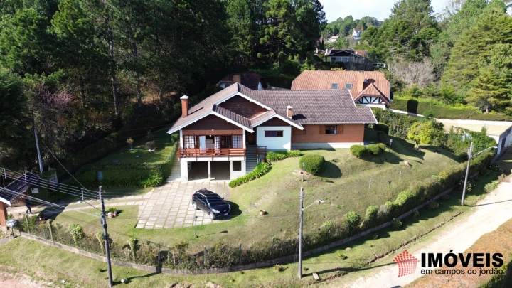 Casa em Vila Abernéssia, Campos do Jordão - foto 8