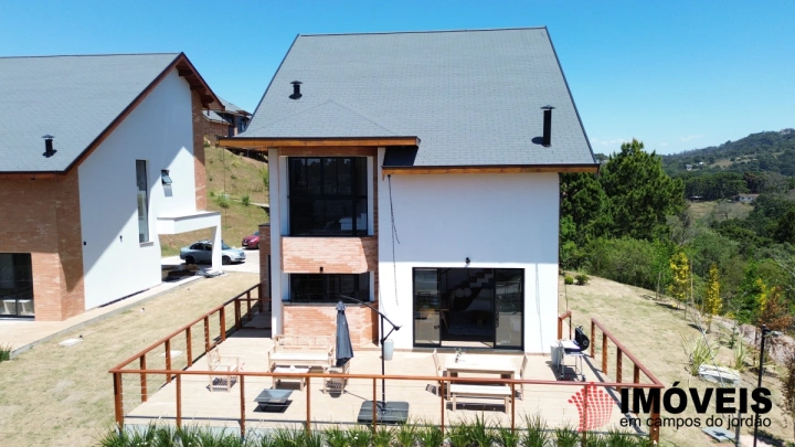 Casa em Recanto das Araucárias, Campos do Jordão - foto 4