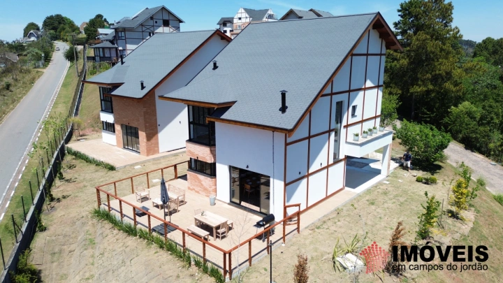 Casa em Recanto das Araucárias, Campos do Jordão - foto 8