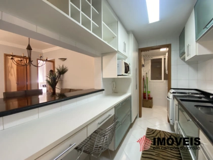 Apartamento em Vila Backer, Campos do Jordão