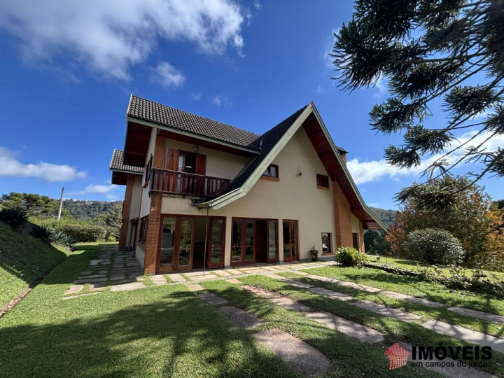Casa em Parque das Águas Claras, Campos do Jordão - foto 1