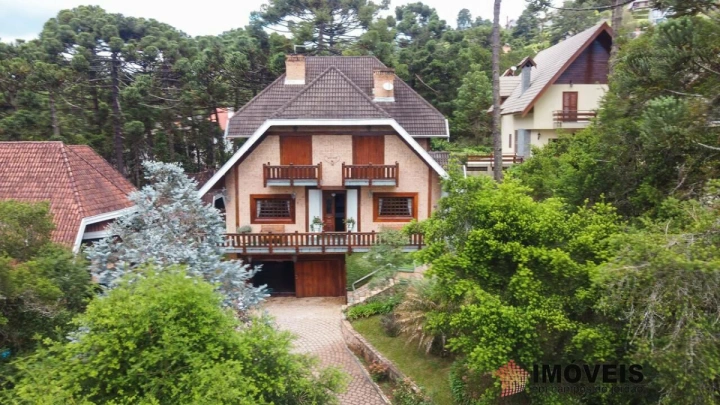 Casa em Jardim Embaixador, Campos do Jordão - foto 2
