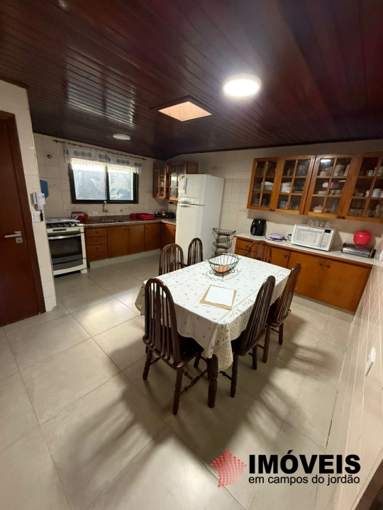 Casa em Vila Paulista, Campos do Jordão - foto 3