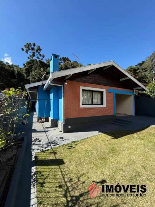 Casa em Vila Paulista, Campos do Jordão - foto 1