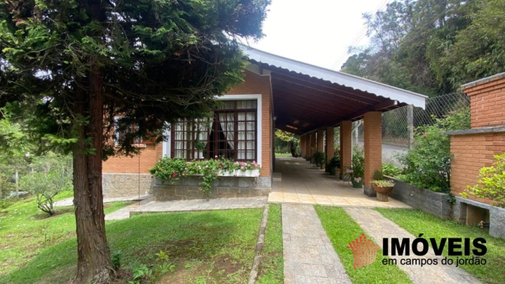 Casa em Vila São Francisco, Campos do Jordão - foto 2