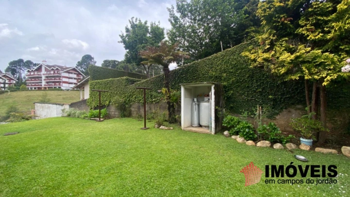 Casa em Vila São Francisco, Campos do Jordão - foto 9