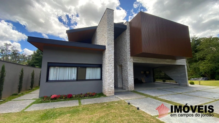 Casa em Alto do Capivari, Campos do Jordão - foto 2