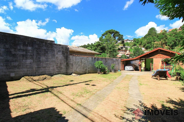 Casa em Vila Britânia, Campos do Jordão - foto 2