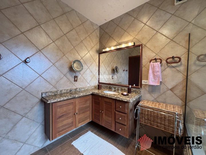 Casa em Vila Capivari, Campos do Jordão - foto 6