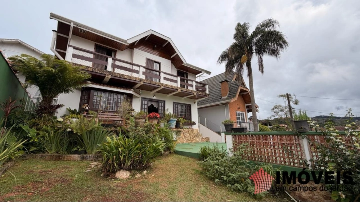 Casa em Vila Cristina, Campos do Jordão - foto 3