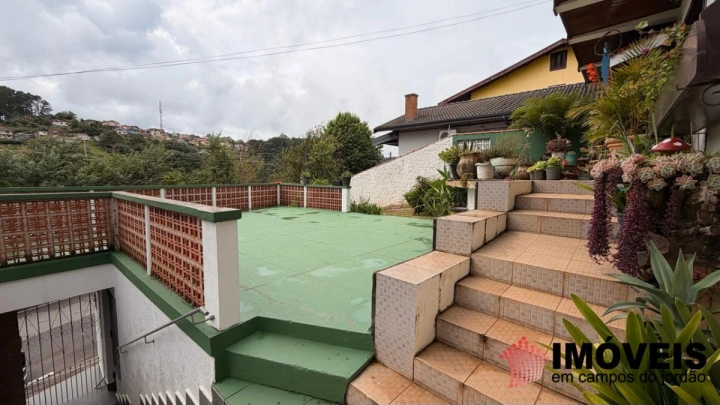 Casa em Vila Cristina, Campos do Jordão - foto 4