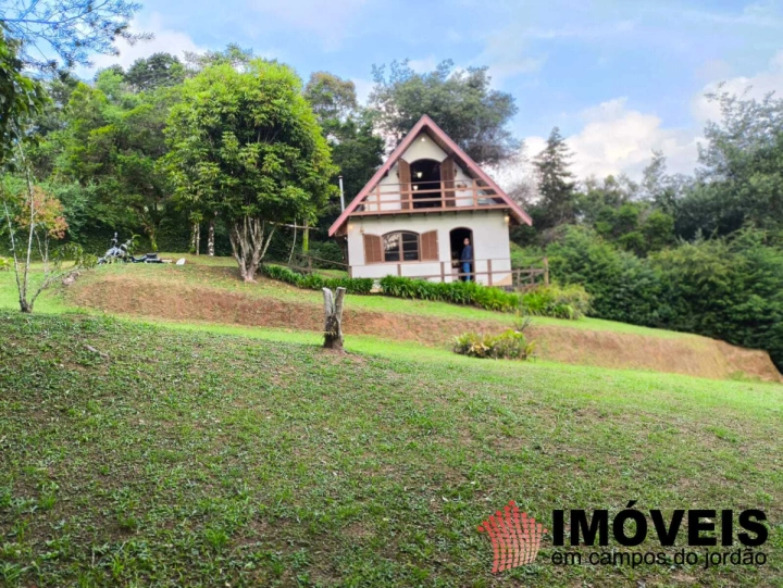 Casa em Vale Feliz, Campos do Jordão - foto 1