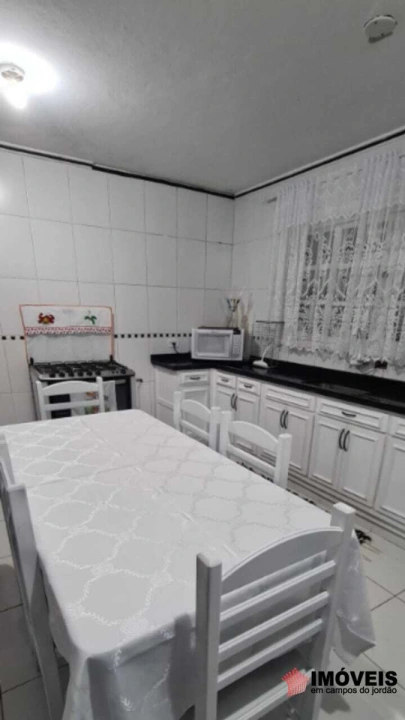 Casa em Vila Inglesa, Campos do Jordão - foto 2