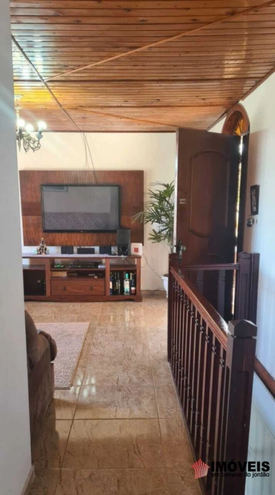 Casa em Vila Inglesa, Campos do Jordão - foto 4