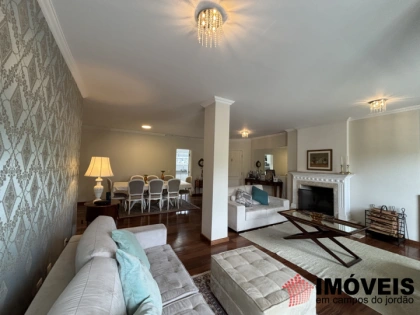 Apartamento em Capivari, Campos do Jordão