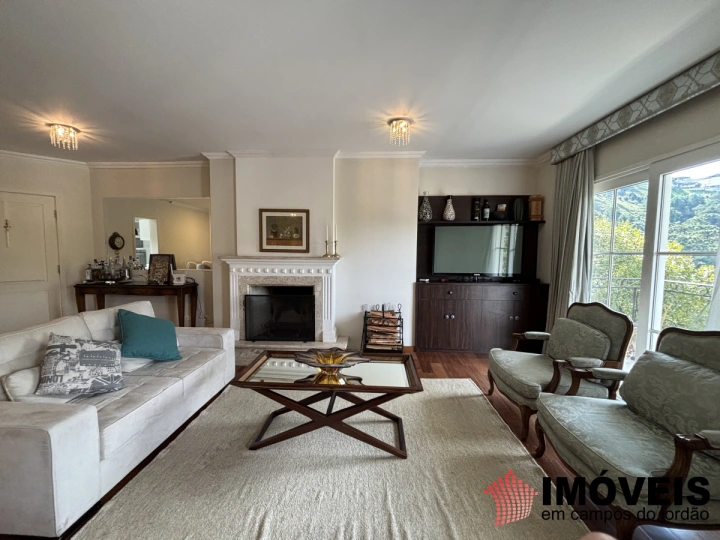 Apartamento em Vila Capivari, Campos do Jordão - foto 2