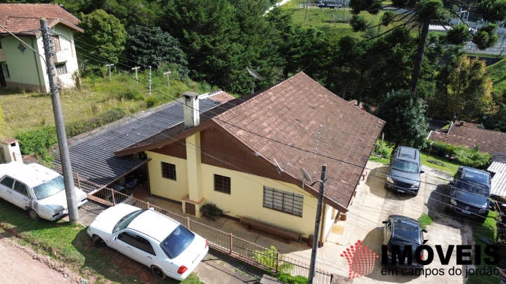 Casa em Vila Ondina, Campos do Jordão - foto 4