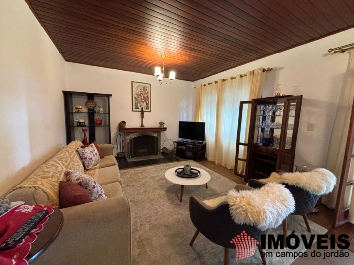 Apartamento em Jardim Belvedere, Campos do Jordão - foto 1