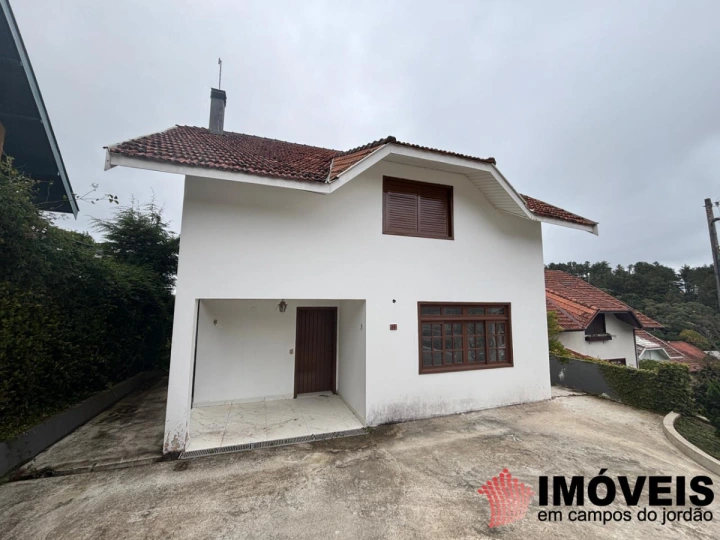 Casa em Alto do Capivari, Campos do Jordão - foto 1