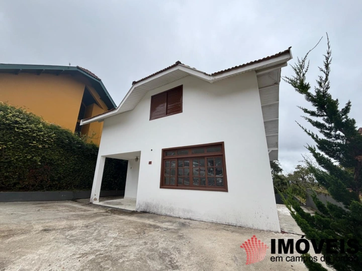 Casa em Alto do Capivari, Campos do Jordão - foto 2