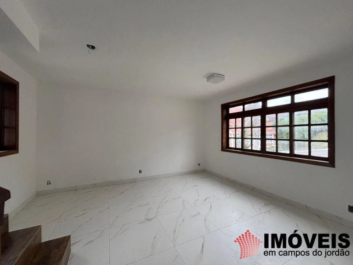 Casa em Alto do Capivari, Campos do Jordão - foto 4