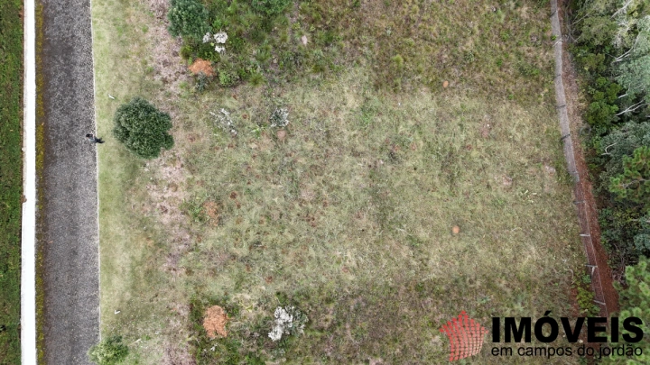 Terreno/Lote em Umuarama, Campos do Jordão - foto 1